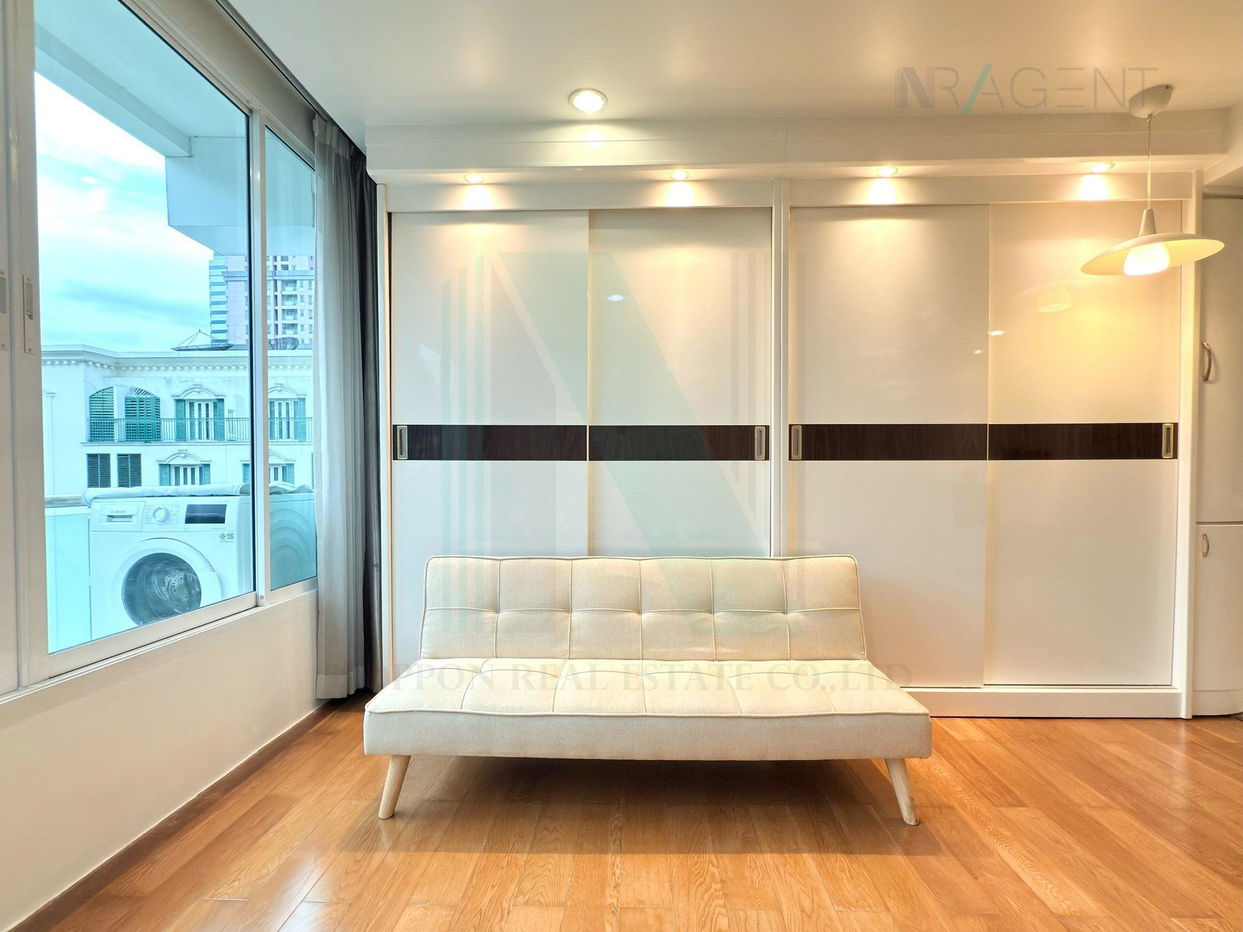 picture 🚩 For Rent Condo FOCUS ON SALADAENG Building 1, Floor 7,1 bed room, Room size 42 sqm - 4/8