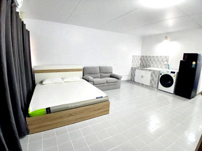 Condos for rent : For rent, Popular Condo Maung Tong Thani  have a washing machine Tel.0999983897