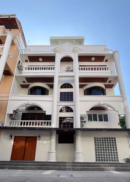 🏙️ Urgent! Luxury 5-story house for rent at a special price ✨ WHITE MANSION 📌 Thonglor  price 160,000 baht/month 