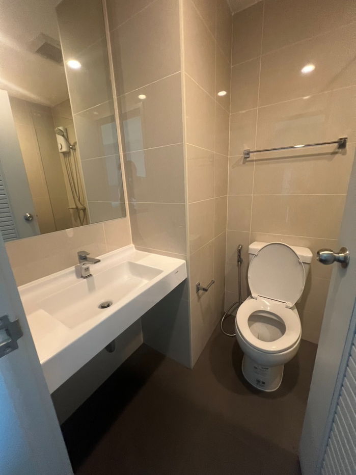 picture Condo for rent, A space Mega 1, next to Mega Bangna mall,  only8,500 baht per month. - 6/13