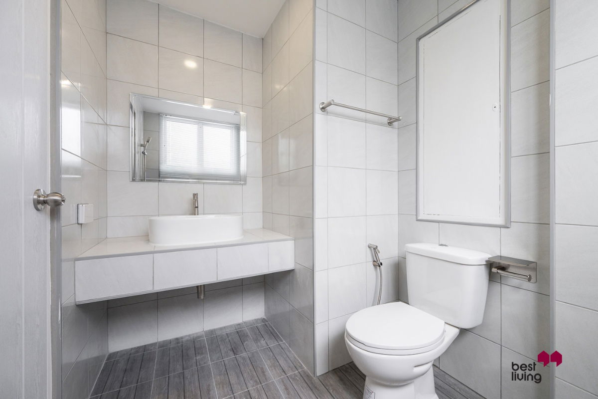 picture 🌟 FOR SALE: Pathumwan Resort 2 Bed, 2 Bath, 60 sqm,Steps from BTS Phayathai - 9/17