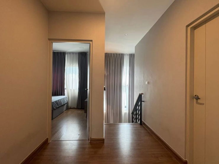 picture For rent✨ Centro Bangna 🔥 Line ID : @034etfin 📲 3 bedrooms 4 bathrooms ✨ Near Mega Bangna - 16/18