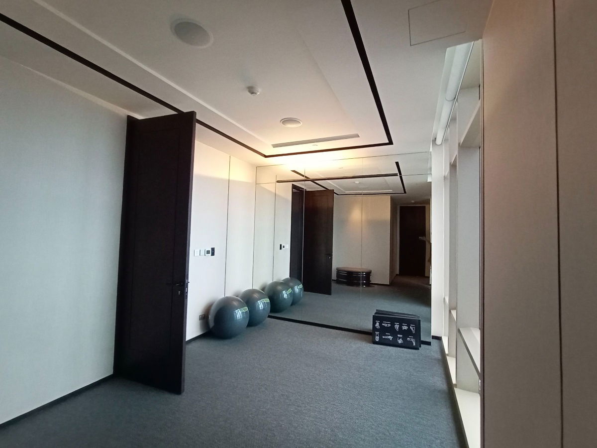 รูป Four Seasons Private Residences ( Luxury Condo next to the Chao Phraya River ) - รูปที่ 41/81