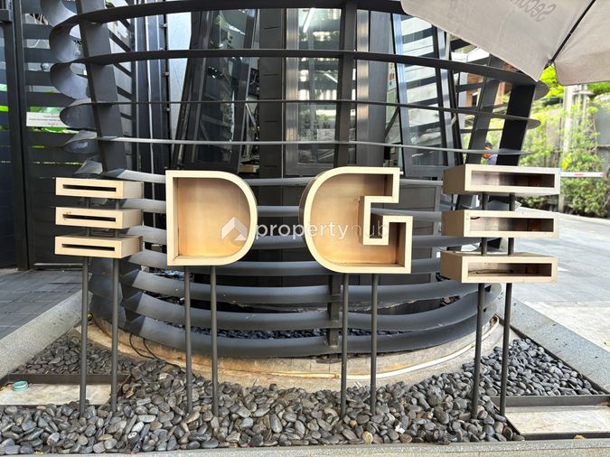 The Edge Sukhumvit 23