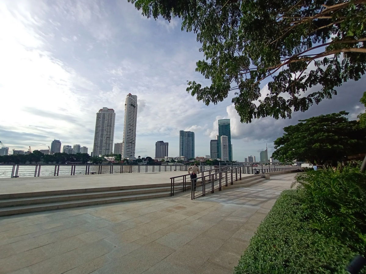 รูป Four Seasons Private Residences ( Luxury Condo next to the Chao Phraya River ) - รูปที่ 79/81