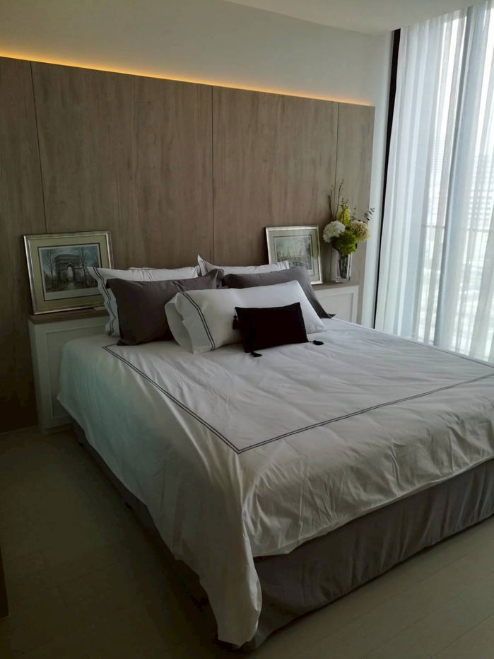 picture ♦ Rare Unit ♦ Building B, Floor 10+ | 69.95 sq.m., 2 bedrooms, 1 Bathroom | Condo with Skywalk connecting to Ploenchit BTS, Central Embassy - 7/10