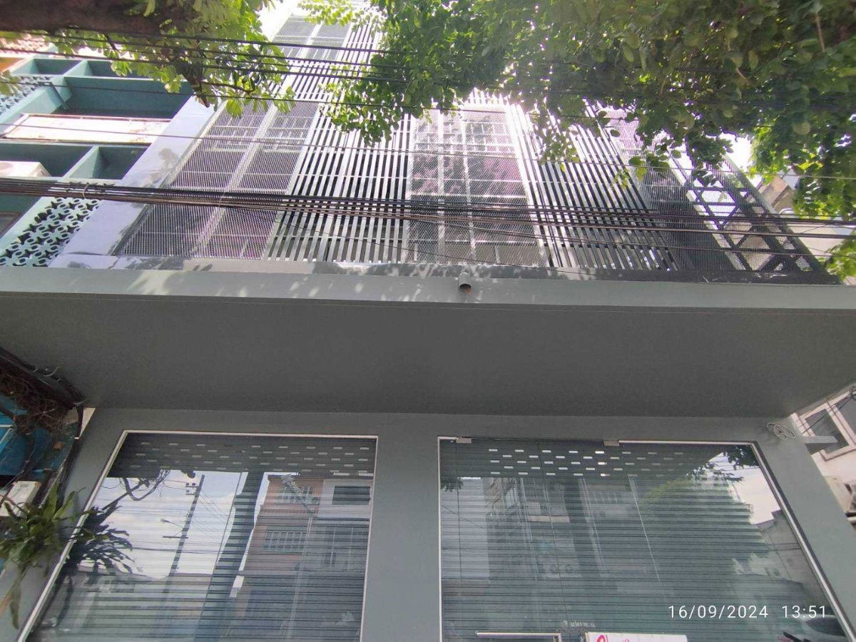 picture 4-Storey Commercial Building, 2 Units in Bang Sue, Bangkok - 25/44