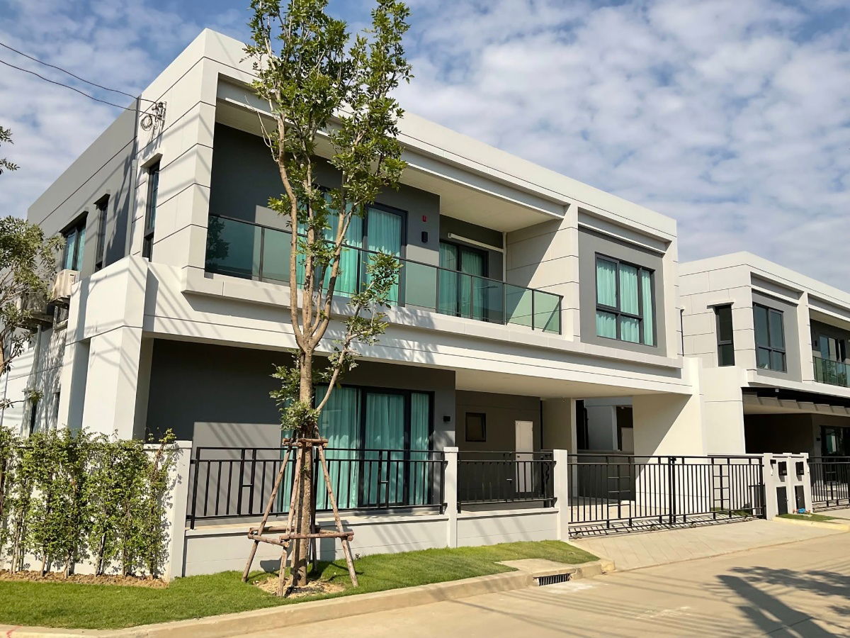 picture RL-153 For Rent: Single House at Centro Bangna, Ready to Move In, Near Mega Bangna 🟥@rdsluxury - 1/11