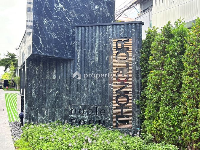 Noble Form Thonglor