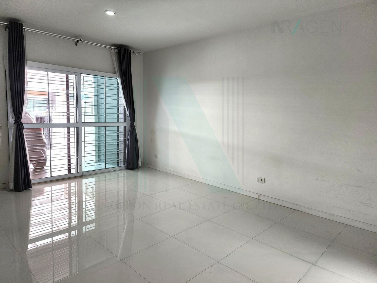 picture For Rent 2-story Townhouse UNIO TOWN SRINAKARIN - BANGNA 3 bedroom 2 bathroom - 2/8