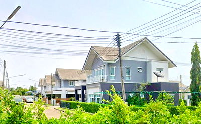 Houses for rent Wang Nam Khiao Posts Office : conner For rent Lux Mansion 2-storey on the main road Hi-Tech Group BoThong Rojana 304 Sahapat Chan