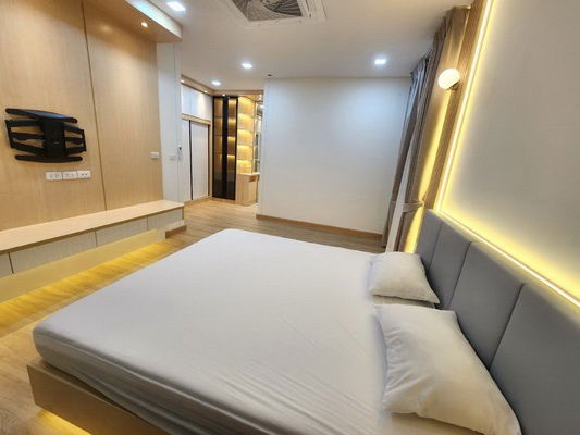 picture FOR RENT GOLDEN NEO SUKHUMVIT - LASALLE / 4 bedrooms 4 bathrooms / 40 Sqw. 160 Sqm. **80,000** NEW HOUSE CLOSE TO BANGKOK PATTANA SCHOOL - 7/11