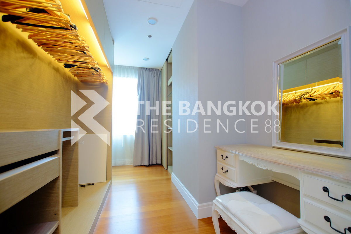 รูป 💎Luxury, convenience💎 Bright 24 near BTS Phrom Phong - รูปที่ 10/34