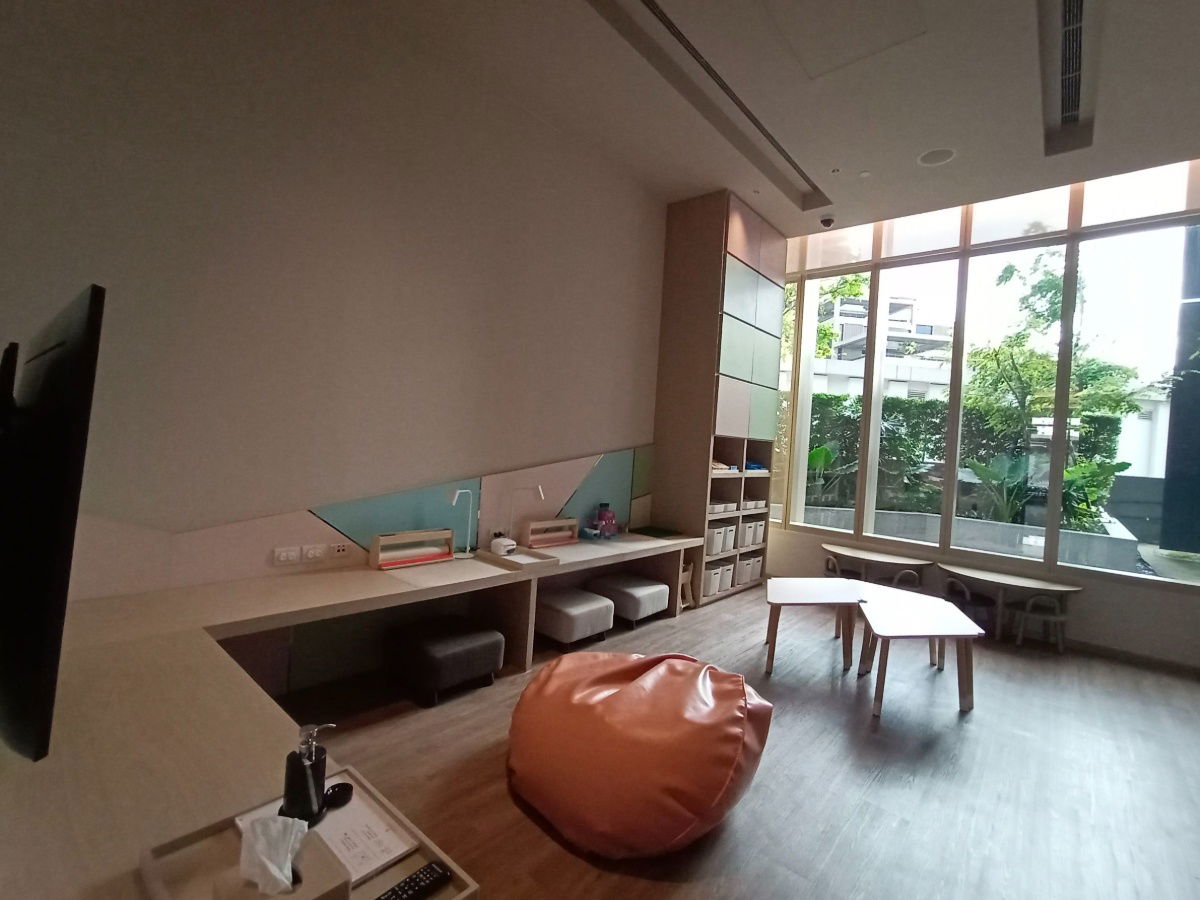รูป Four Seasons Private Residences ( Luxury Condo next to the Chao Phraya River ) - รูปที่ 60/81