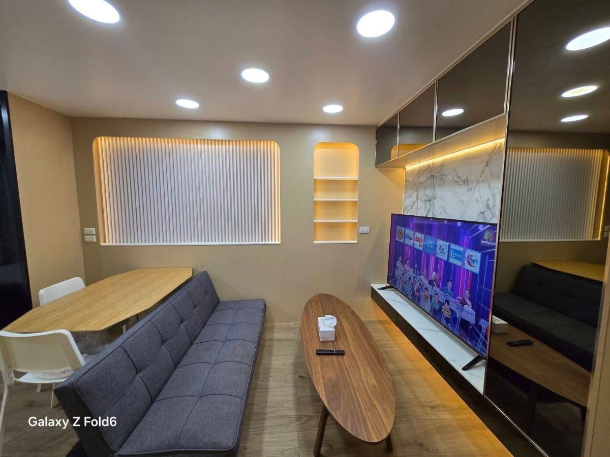 picture  𝗢𝗻𝗲 𝗟𝗮𝗱𝗽𝗿𝗮𝗼 𝟭𝟴 for rent ✨ Fully furnished - 2/9