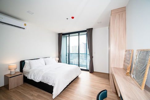 XT Phayathai【𝐑𝐄𝐍𝐓】🔥A sparkling modern condo with complete functionality for relaxation🔥  Contact Line ID: @hacondo