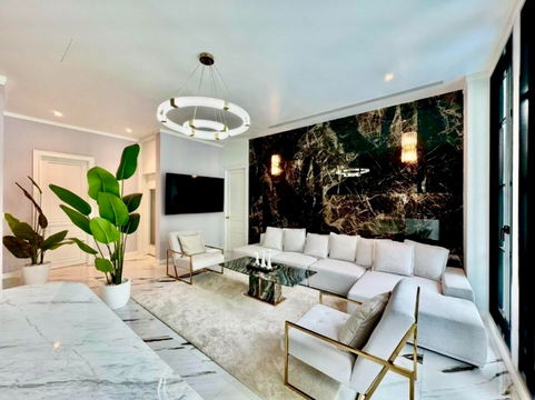 code : C57 Maison Blanche Sukhumvit 67