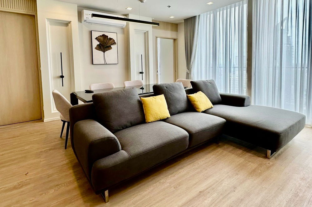 picture For Rent !! high floor 34++, Rare Item, corner room, Clear view 🔥 Code C20250800097....Noble State 39, 2 bed, 2 bath, furnished, ready to move in 📣 - 2/8