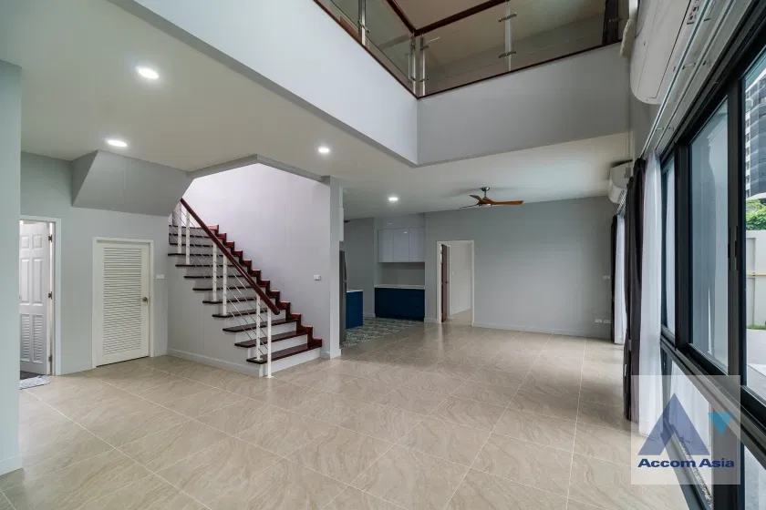 picture 🔼🔽 AccomA 📩 Pet friendly,Private Swimming Pool 4 BR House in  Bang Kapi (AA41732) - 12/20