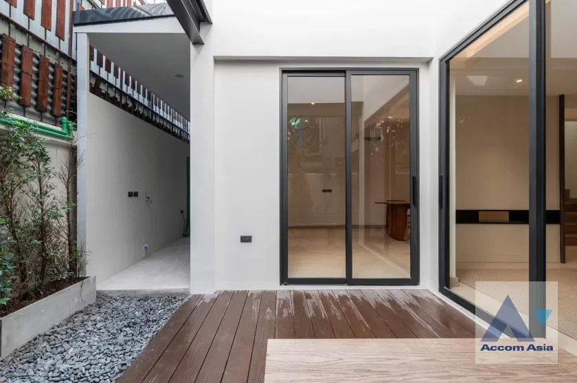 picture 🔼🔽 AccomA 📩  3 BR House in Phaya Thai (AA43042) - 6/20