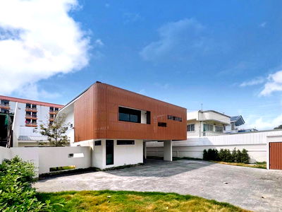 Houses for sale Lat Phrao Road : S2929 House For Sale Baan Ladprao 122