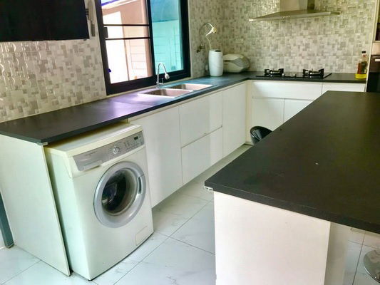 picture FOR RENT DETACHED HOUSE POOL VILLA UDOMSUK / 5 bedrooms 3 bathrooms / 60 Sqw. 400 Sqm. **90,000** CLOSE TO BTS UDOMSUK - 11/14