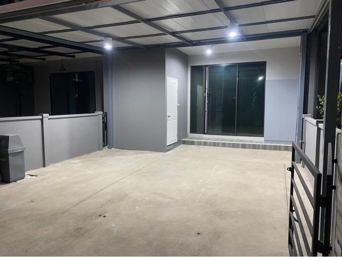 3-bed townhouse for sale, 106.8 sqm, 27.3 sq wah, Pleno Rama 9 - New Krungthep Kreetha