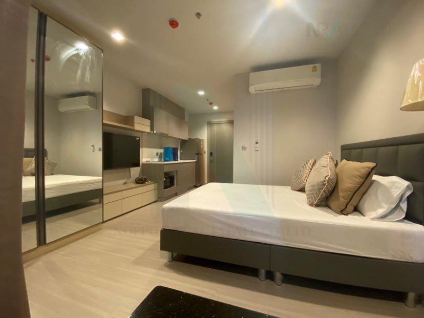 picture 🔺 For Sell Condo LIFE ASOKE - RAMA 9 Building A, Floor 21,Studio, Room size 25 sqm - 4/8