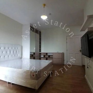 🏢 Condo for sale in the heart of Sathorn – 3-minute walk to BTS Wongwian Yai!