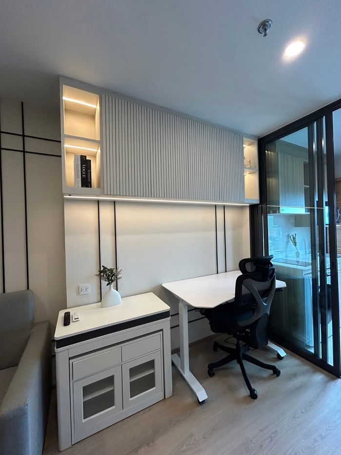 picture Life Rama 4 Asoke 1Bedroom with working Table Enclosed kitchen Beautiful Decoration - 10/12