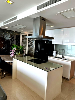 คอนโดให้เช่า : For rent condo The Palm wongamat beach front Pattaya (S03-1973) 