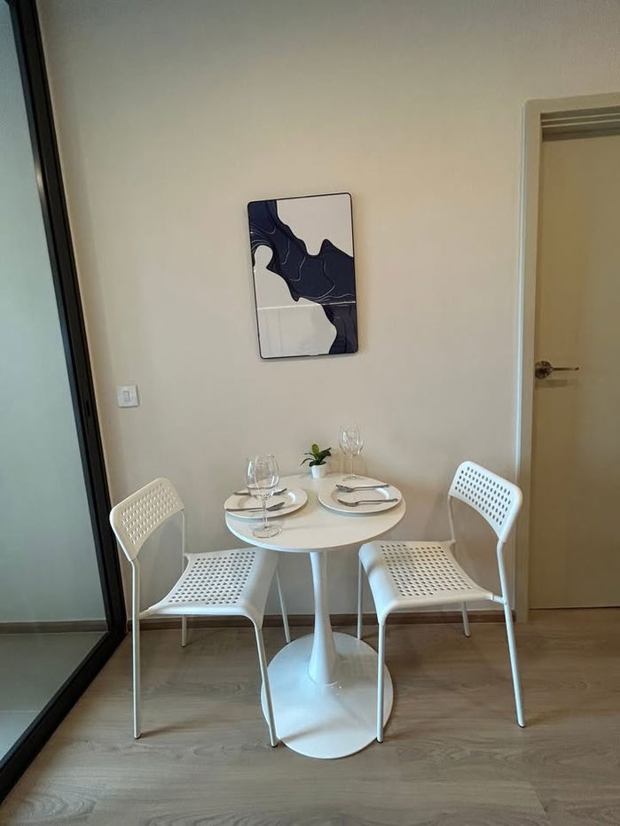 picture Life Rama 4 Asoke 1Bedroom with working Table Enclosed kitchen Beautiful Decoration - 11/12