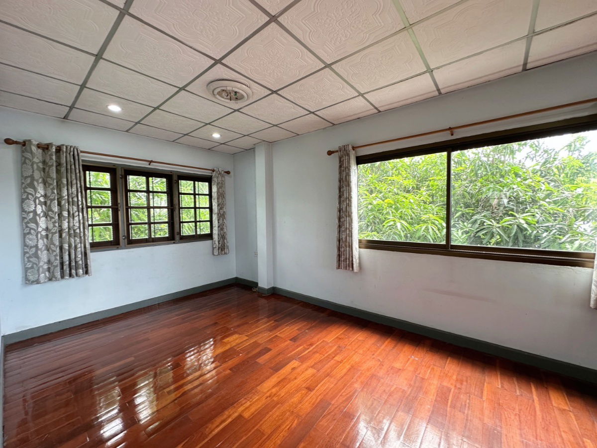 รูป ขายบ้านเดี่ยว ซอยเวิร์คพอยท์ (ซอยย่อย.แจ่มสุข) ถนนเลียบคลองเปรมประชากร ใกล้บริษัทเวิร์คพอยท์#LB122 – 001087 - รูปที่ 11/22