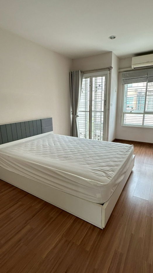 picture 3-story townhome for sale, Villette City Pattanakarn 38, 3 bedrooms 3 bathrooms, Fully furnished - 8/16