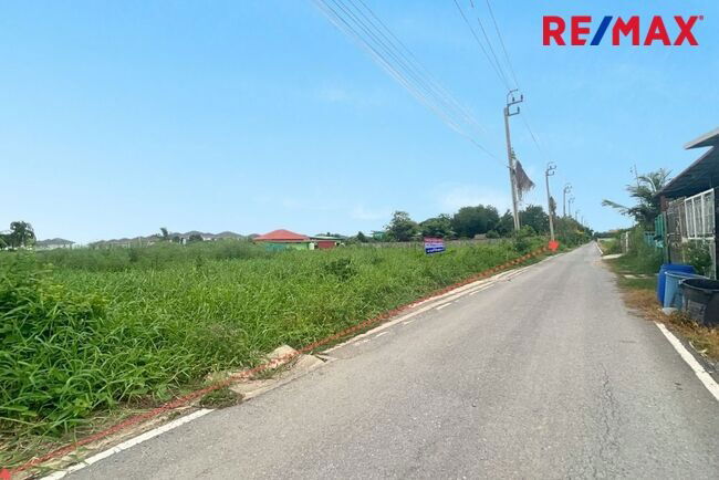 รูป ขายที่ดิน ซอยวัดลาดปลาดุก ถนนกาญจนาภิเษก ถนนเลียบคลองบางไทร - รูปที่ 2/12