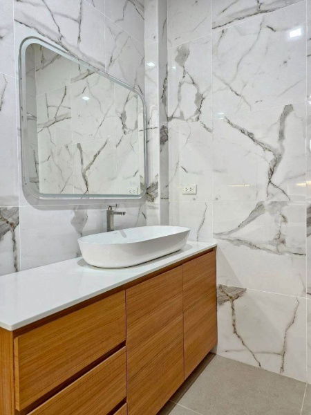 picture Newly built detached house for sale in Pattaya area, great  location, near Regent's International School. - 13/19