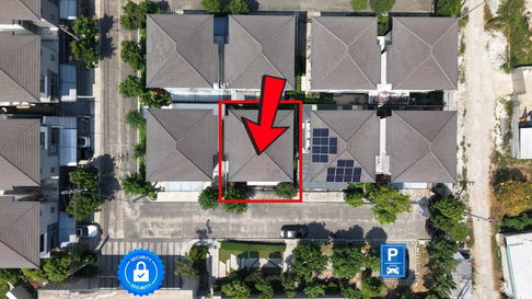 Brand new house, never occupied, with a lifetime garden view! For sale: Baan Klang Muang The Edition Rama 9-Onnut, near Airport Link and motorway.