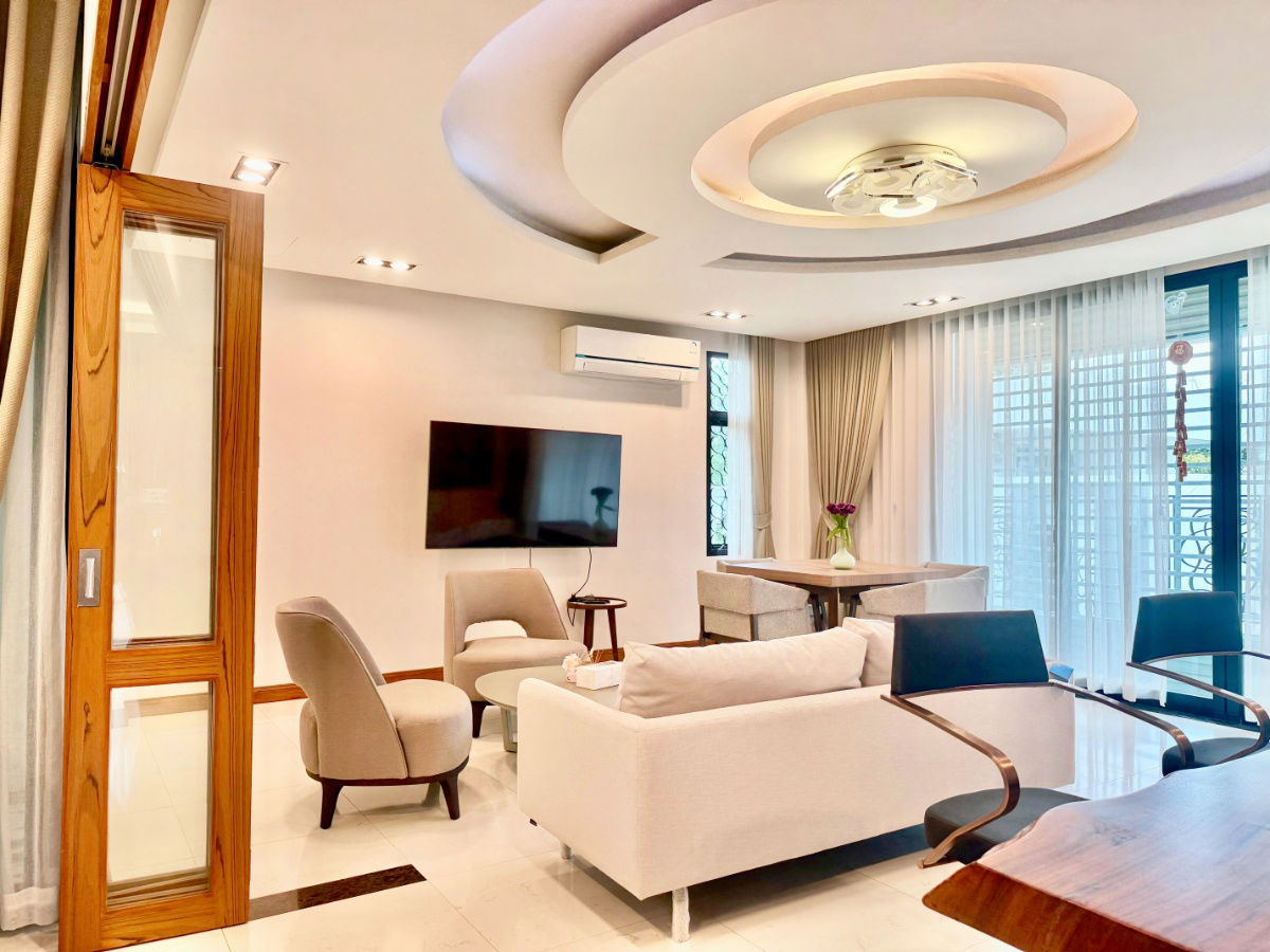 picture 3-storey detached house for sale with 296 sq wa of land  Sukhumvit 101, Bangkok, near BTS Punnawithi - 8/92