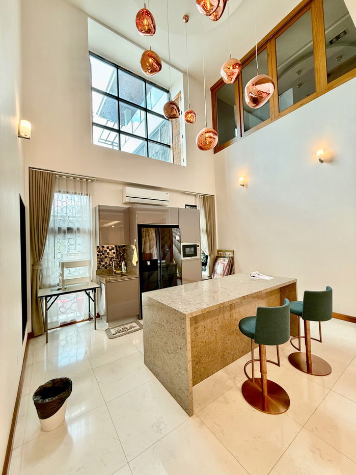 picture 3-storey detached house for sale with 296 sq wa of land  Sukhumvit 101, Bangkok, near BTS Punnawithi - 13/92