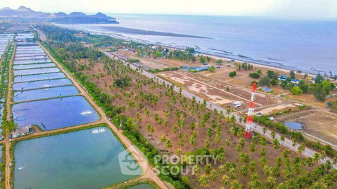 ที่ดินสำหรับปล่อยขาย 16,000 ตารางเมตร แถว ใน กุยเหนือ (ID 1375775)