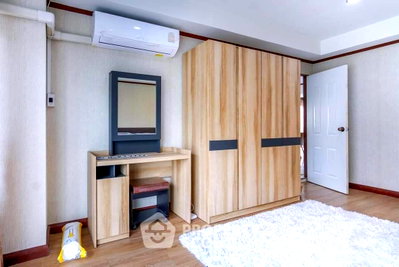 Condos for sale : 2-BR Condo For Sale At Ari Samphan Place, 2nd Floor Near BTS Sanam Pao (ID 1535665)