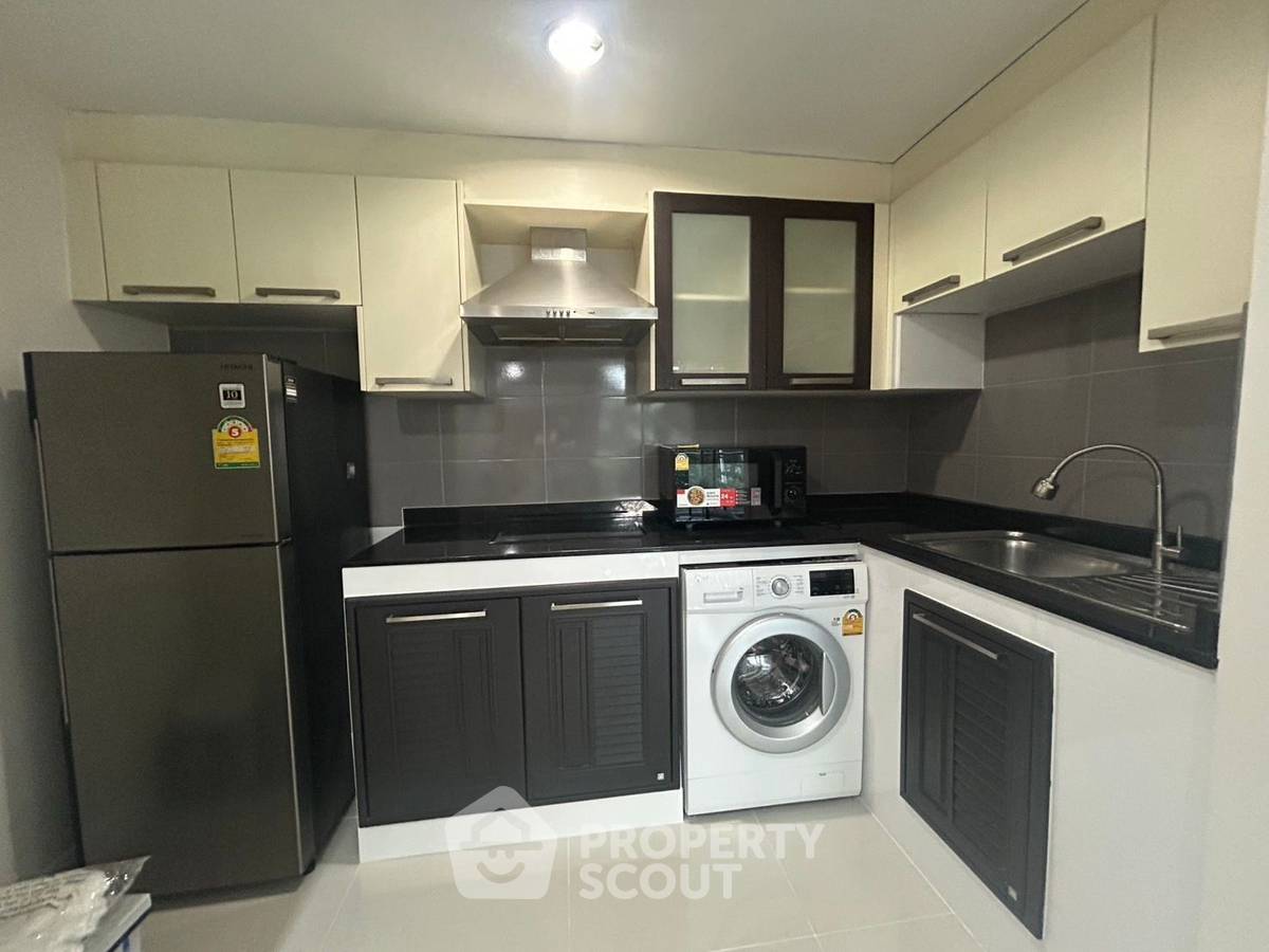 รูป คอนโด 3-ห้องนอน ที่ เดอะ คริส รัชดา 17 ใกล้ MRT สุทธิสาร (ID 2043802) - รูปที่ 11/11