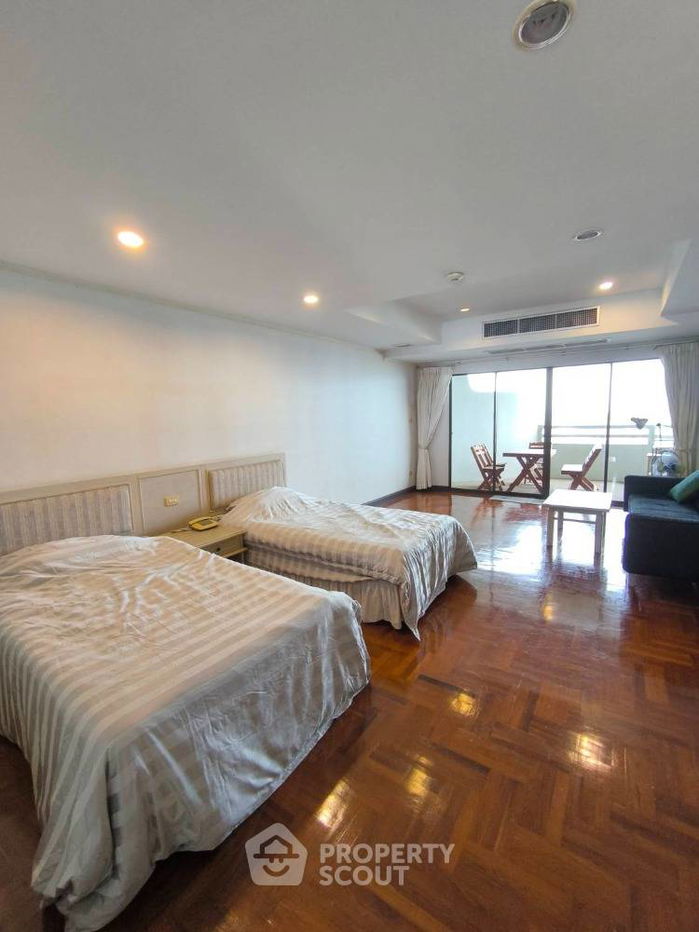 picture Studio Condo at Cha-Am Grand Condotel close to Cha-Am Beach (ID 2004064) - 2/10