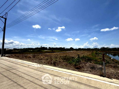Land for sale Lat Krabung Industrial Estate : 1,600 m² Land for Sale close to Suvarnabhumi Airport (ID 2097524)