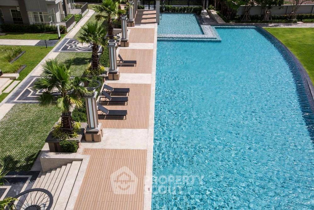 picture 2-BR Condo at Manor Sanambinnam near MRT Phra Nang Klao Bridge (ID 925447) - 4/12