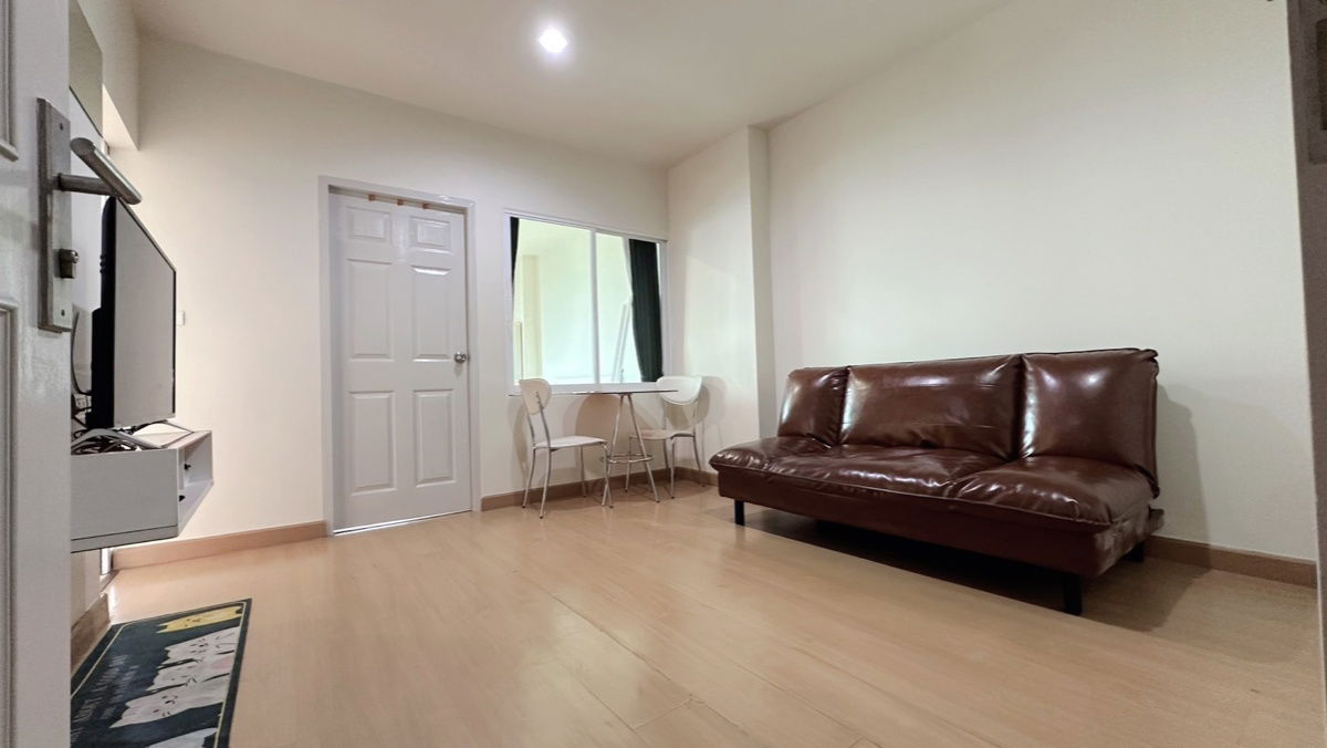 รูป ห้องรีโนเวทใหม่✨พร้อมให้เช่า 𝟏𝟓,𝟓𝟎𝟎 บาท "𝐋𝐢𝐟𝐞 @ 𝐑𝐚𝐭𝐜𝐡𝐚𝐝𝐚-𝐇𝐮𝐚𝐲 𝐊𝐰𝐚𝐧𝐠" ขนาด 41 ตรม. ติด MRT-ห้วยขวาง 🔥🔥 [250983] - รูปที่ 4/13