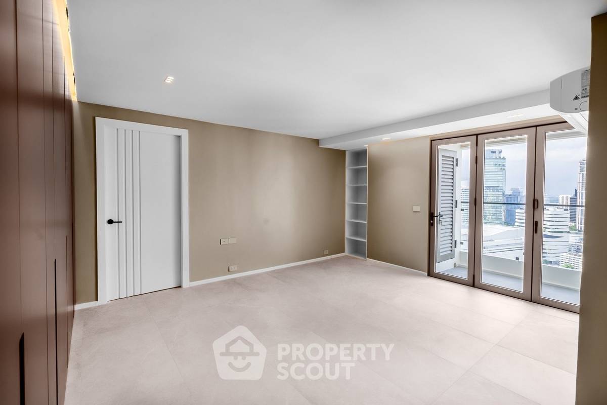 picture BRAND NEW PENTHOUSE WITH CITY AND RIVER VIEWS BEHIND EMQUARTIER IN PHROM PHONG (ID 1491574) - 21/40