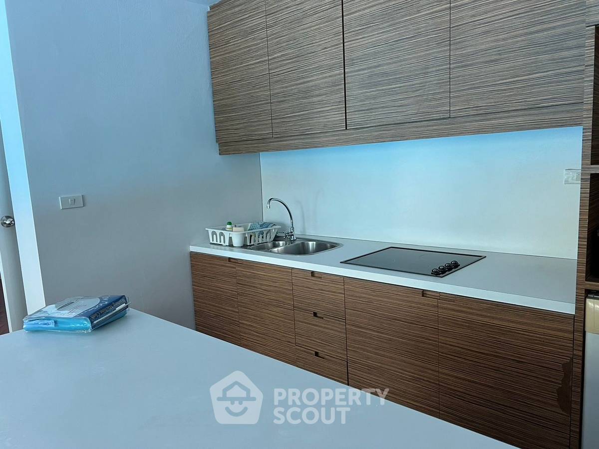 picture 4-BR Condo at Baan Saechuan close to Hua Hin City (ID 1238132) - 12/25