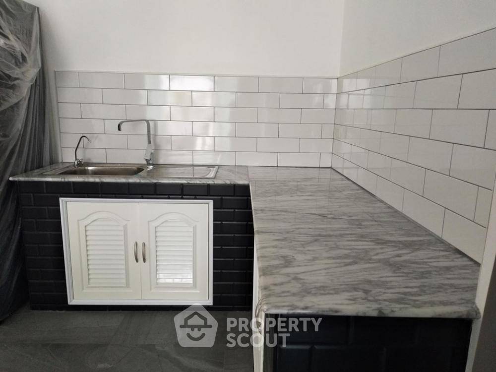 picture 2-BR House in Buak Khang (ID 1480184) - 6/14