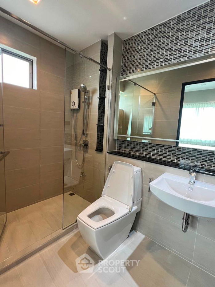 รูป บ้าน 4-ห้องนอน ใน คลองสองต้นนุ่น (ID 2056877) - รูปที่ 6/37